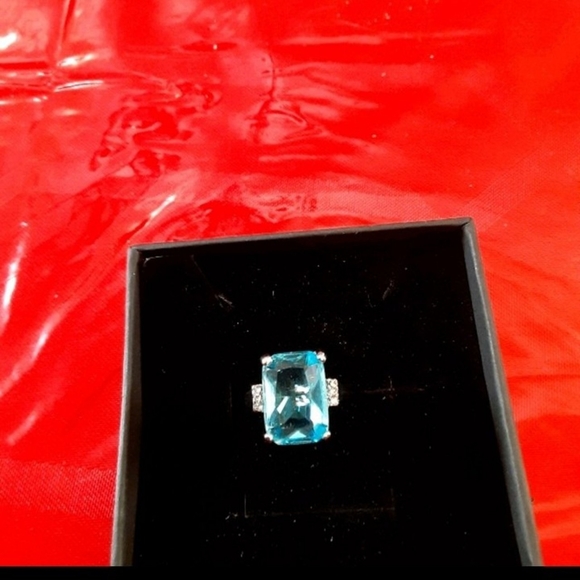 Ring aquamarine color - Picture 2 of 3